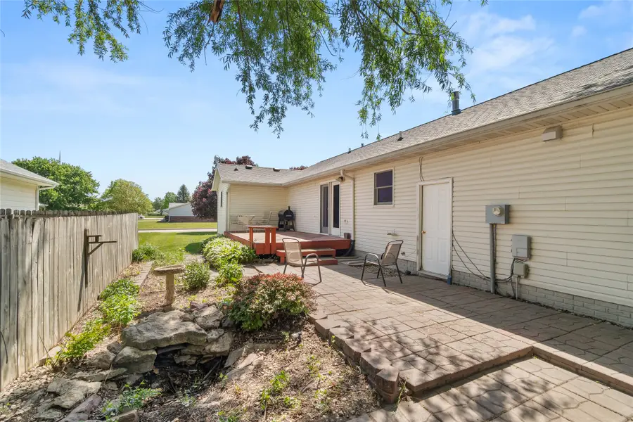 1405 W Jefferson Street, Winterset, IA 50273 - #3