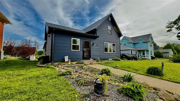 210 Johnston Street, Gladbrook, IA 50635