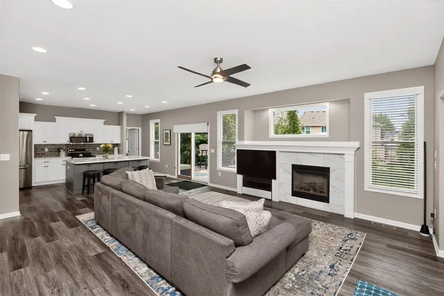4209 127th Circle, Urbandale, IA 50323 - #3