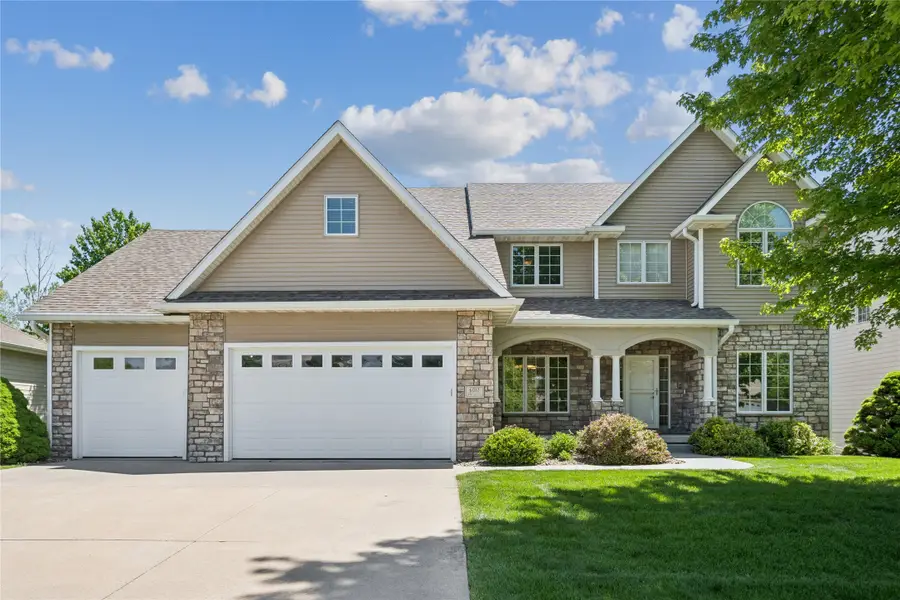 6017 NW 94th Street, Johnston, IA 50131 - #2