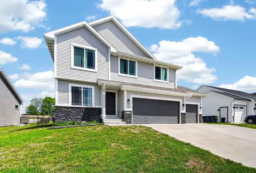 4621 SE 35th Court, Des Moines, IA 50320 - #2