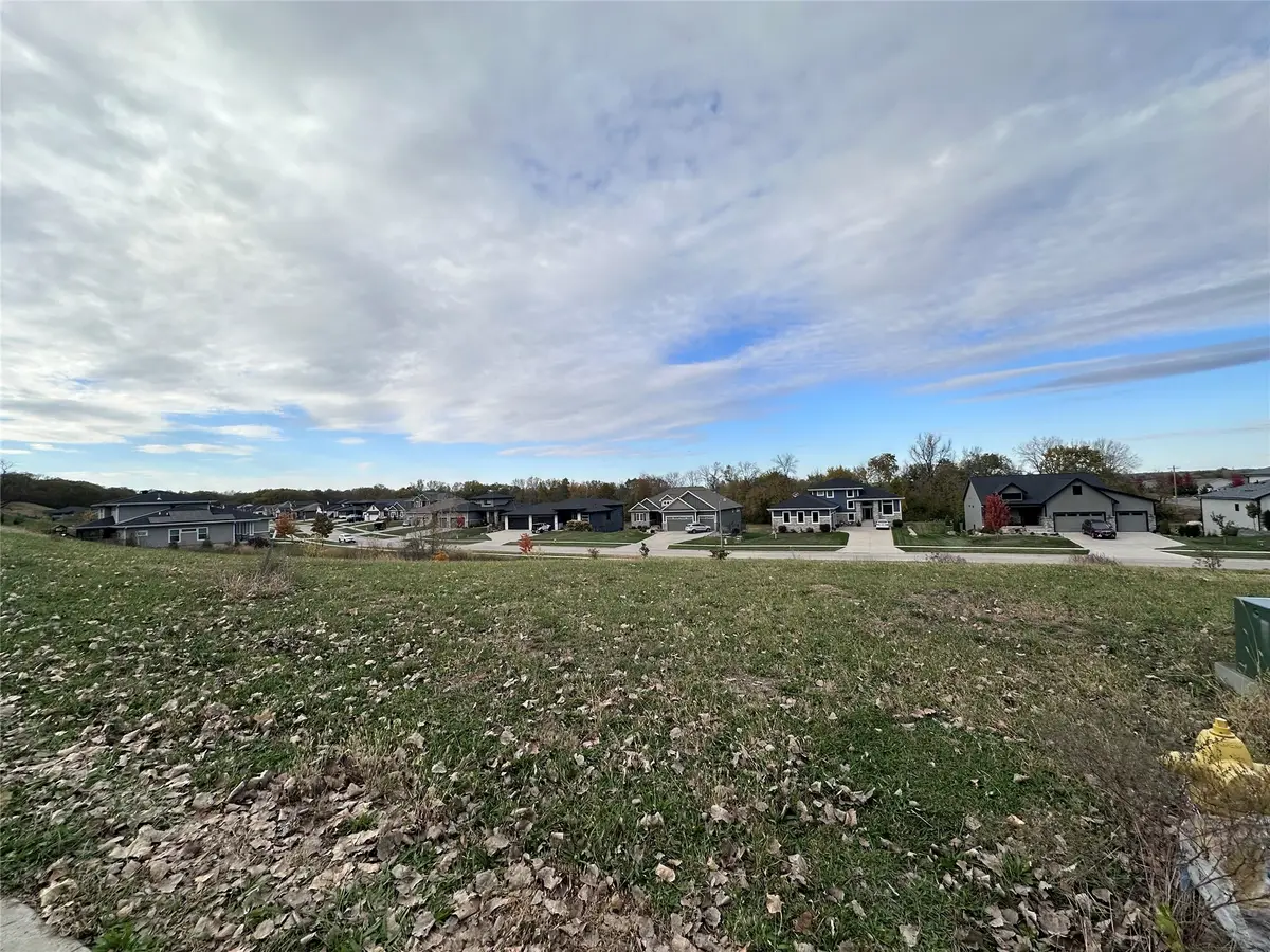 8090 NW 100th Street, Johnston, IA 50131 - #1