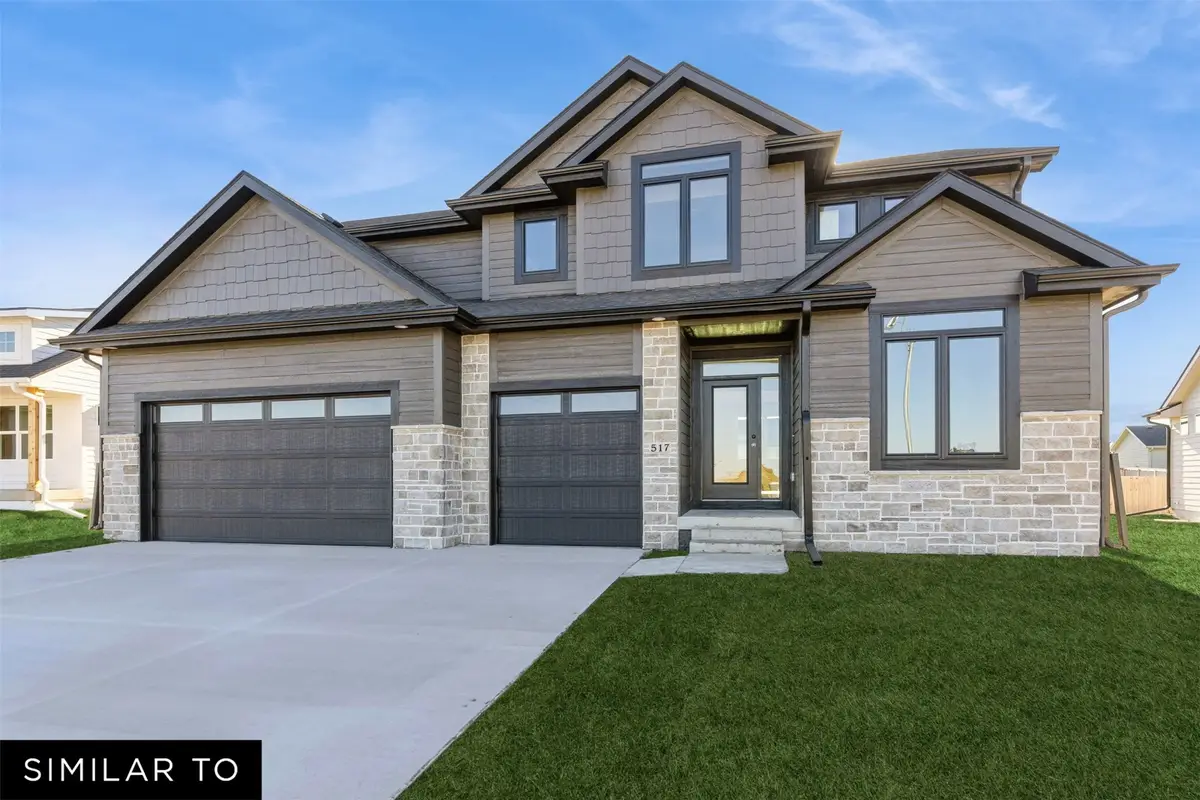 17238 Northview Drive, Urbandale, IA 50323 - #1