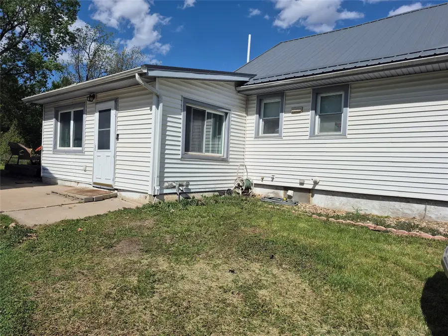 601 Railroad Street, Melbourne, IA 50162 - #2
