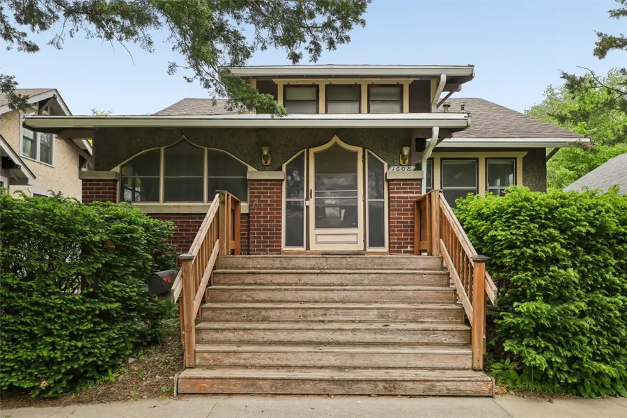 1608 Thompson Avenue, Des Moines, IA 50316 - #2