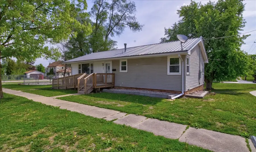 105 S Cedar Street, Madrid, IA 50156 - #2