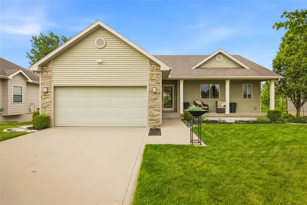 702 NW Abbie Drive, Ankeny, IA 50023