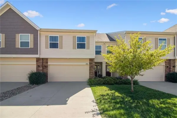 197 79th Street, West Des Moines, IA 50266