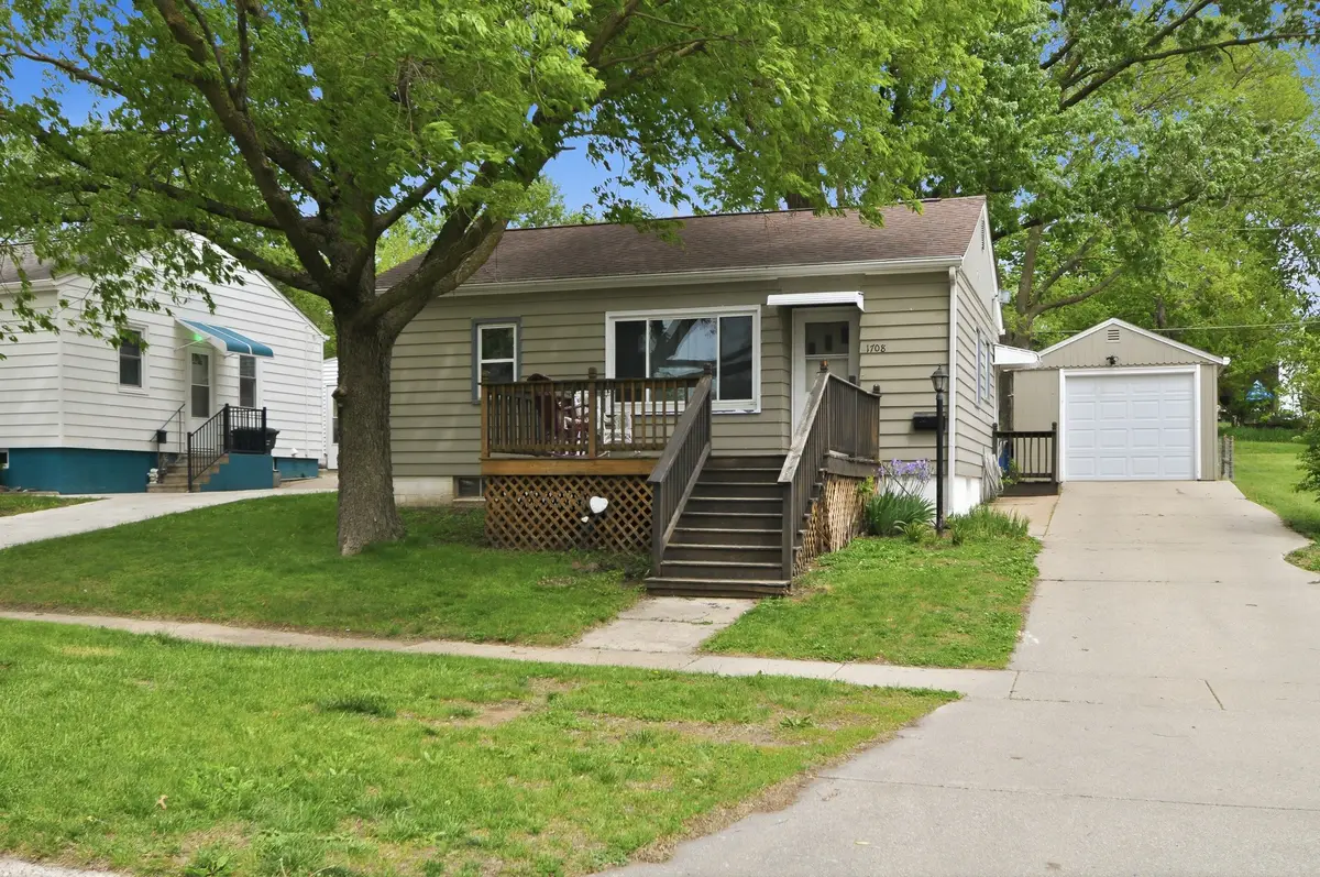 1708 W 3rd Street, Perry, IA 50220 - #1