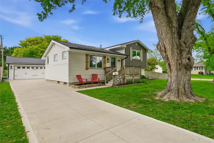 410 NE Crestmoor Place, Ankeny, IA 50021 - #3