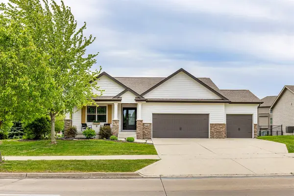1601 Reinhart Drive Nw, Ankeny, IA 50023