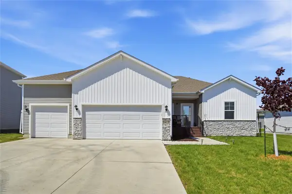5418 145th Street, Urbandale, IA 50323