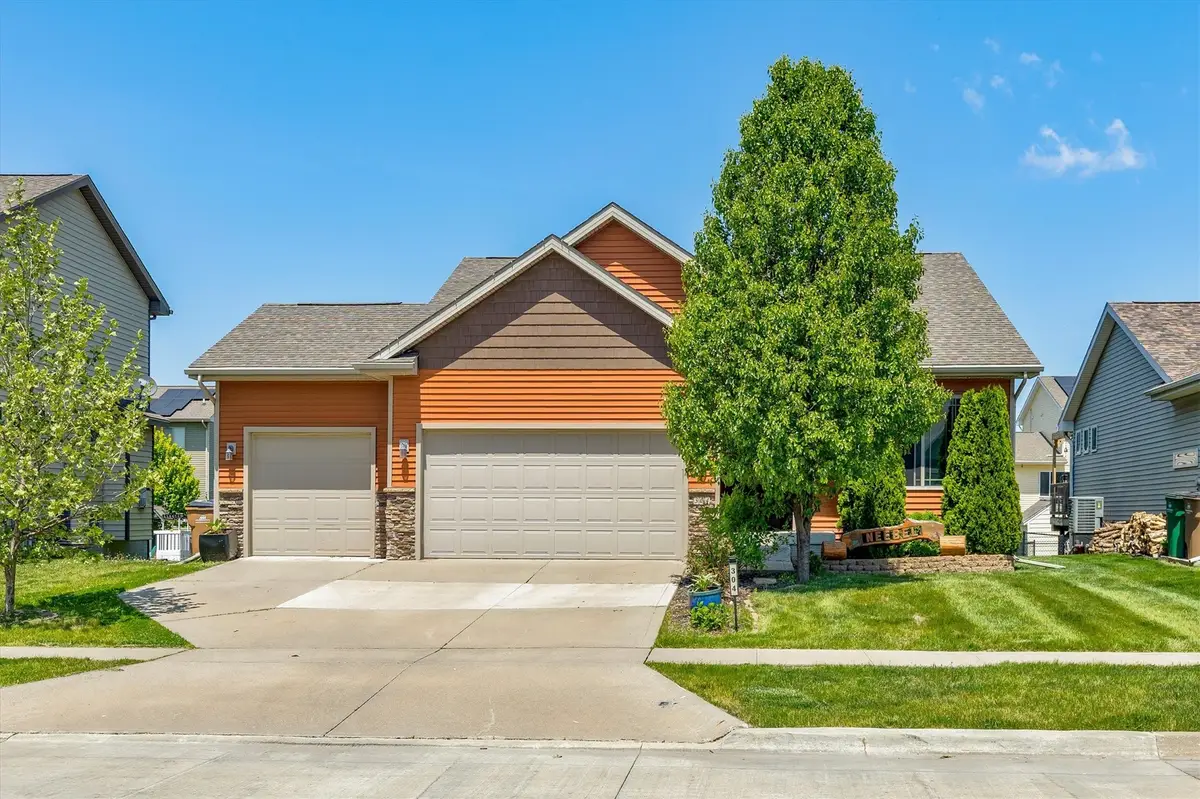 304 Tailfeather Drive Nw, Bondurant, IA 50035 - #1