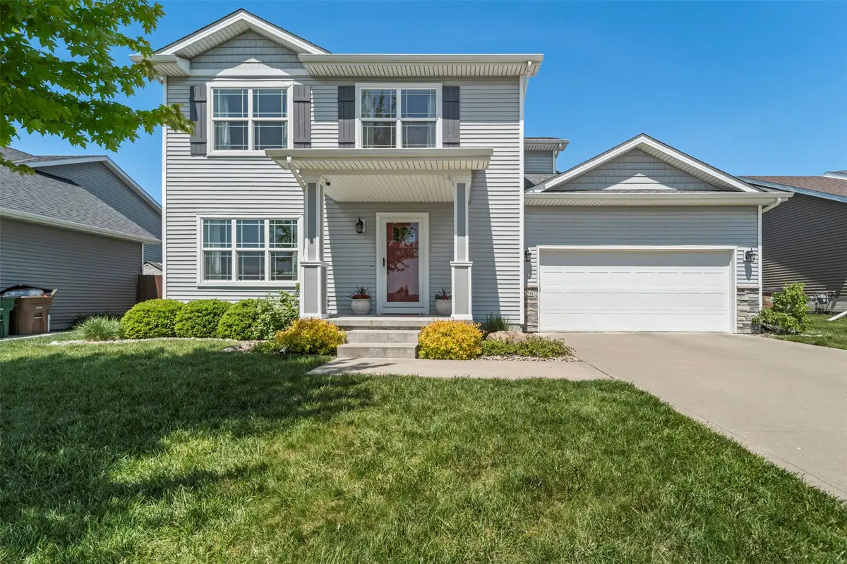 438 4th Street Se, Bondurant, IA 50035 - #1