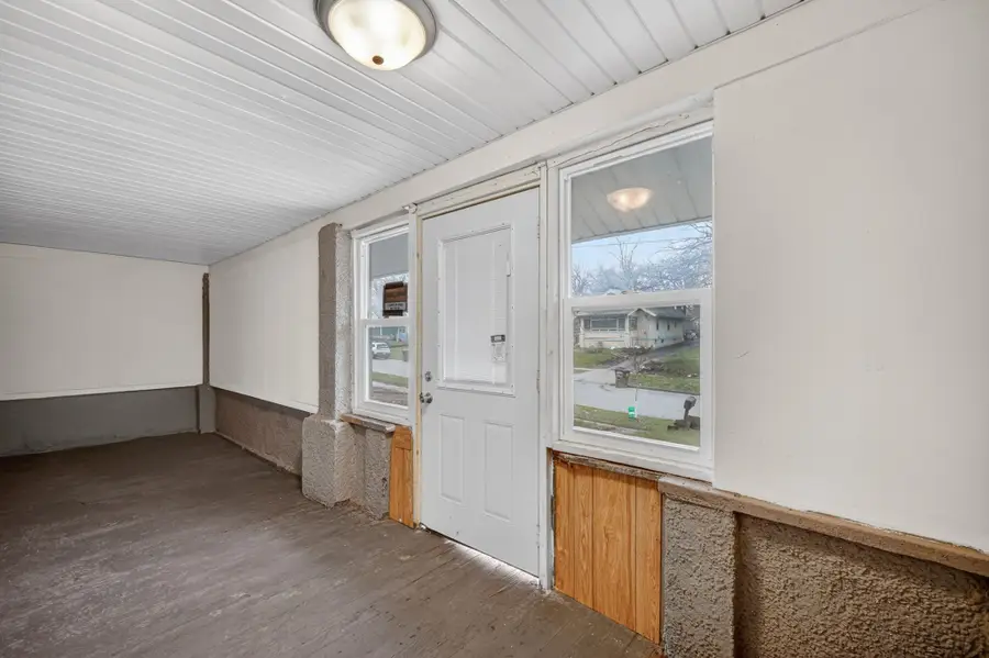 1817 22nd Street, Des Moines, IA 50310 - #3