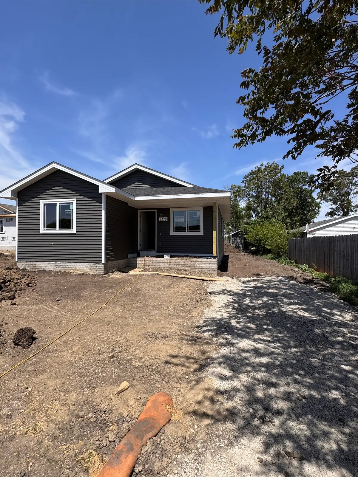 1516 Maple Street, Des Moines, IA 50316 - #1
