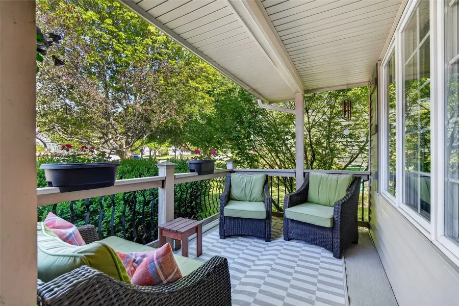 1208 S 25th Court, West Des Moines, IA 50265 - #3