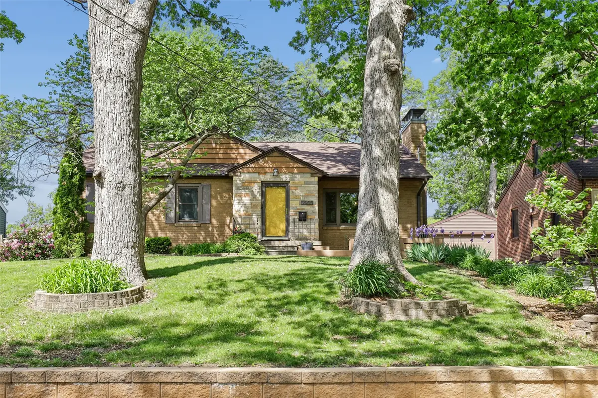 2900 34th Street, Des Moines, IA 50310 - #1