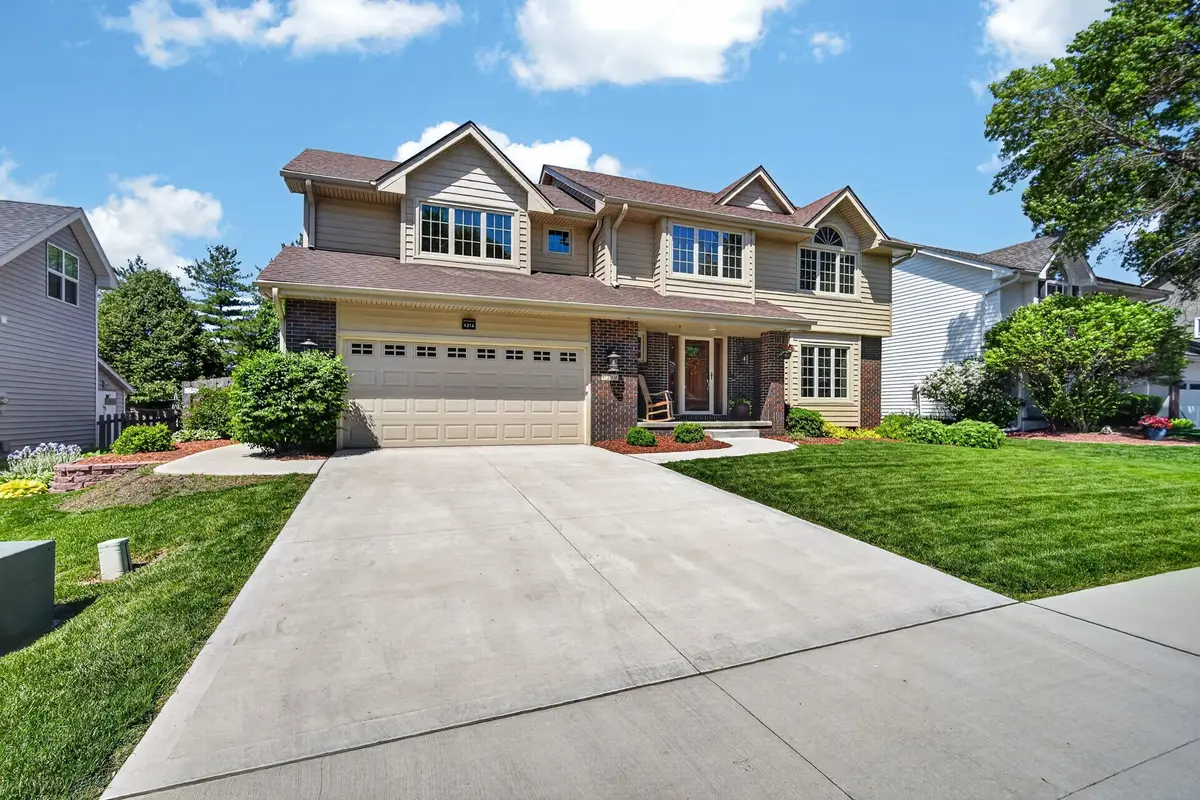 4314 101st Street, Urbandale, IA 50322 - #1