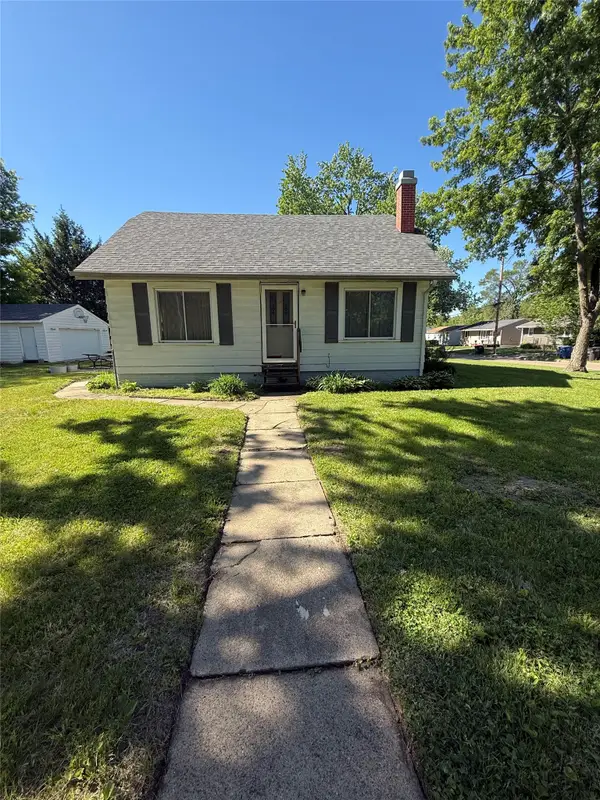 3601 Hull Avenue, Des Moines, IA 50317
