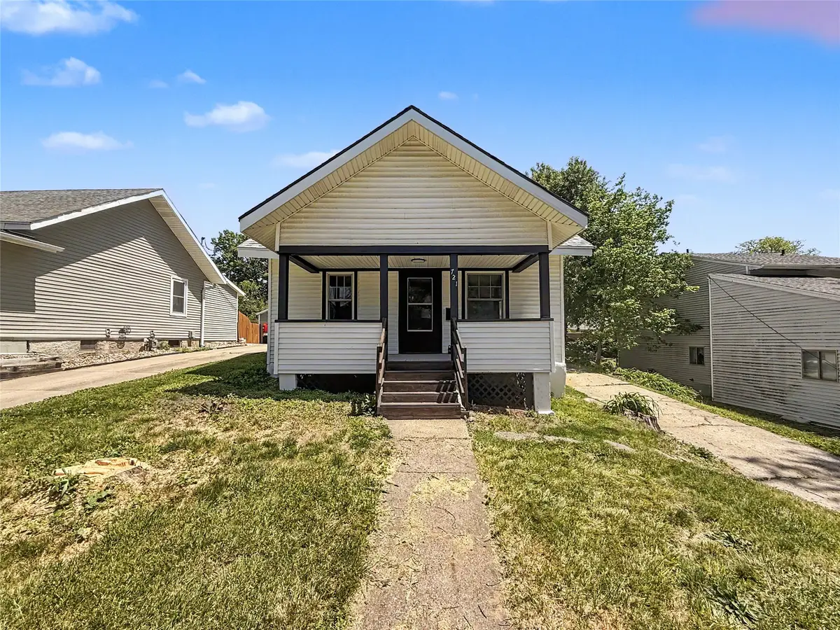 721 27th Street, Des Moines, IA 50312 - #1
