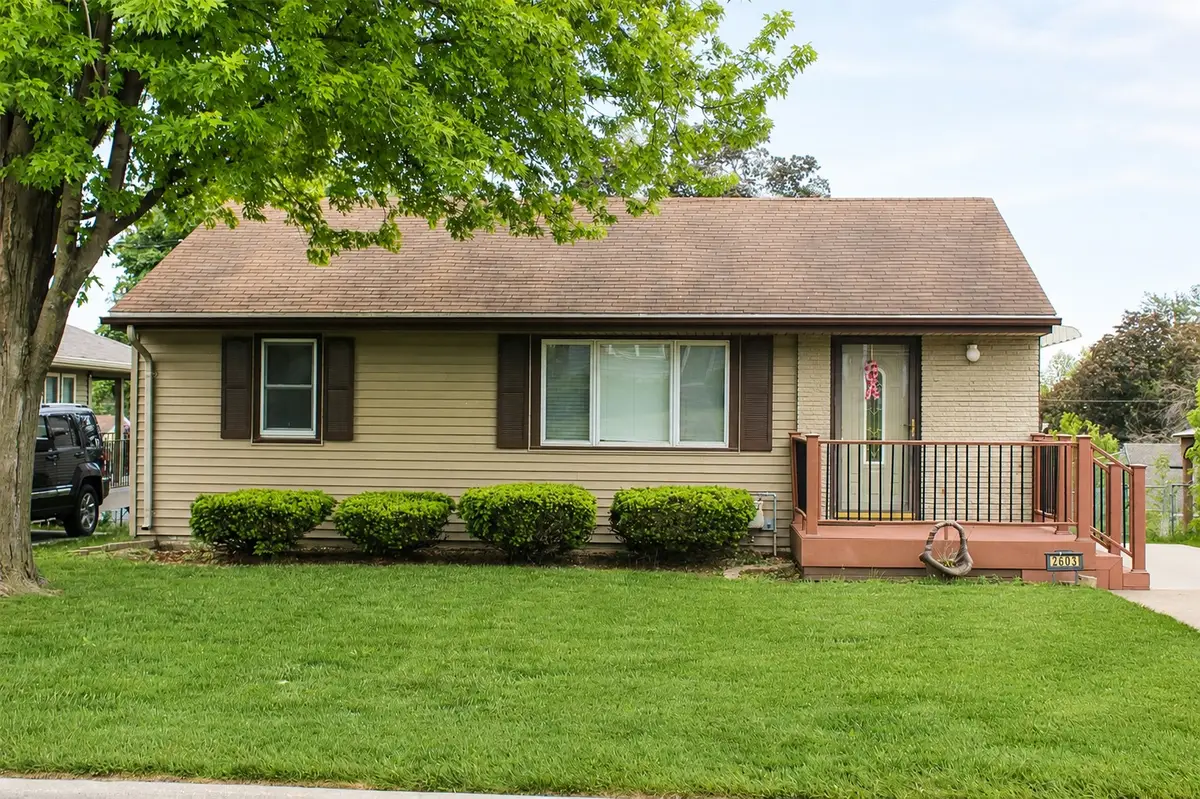 2603 E Sheridan Avenue, Des Moines, IA 50317 - #1