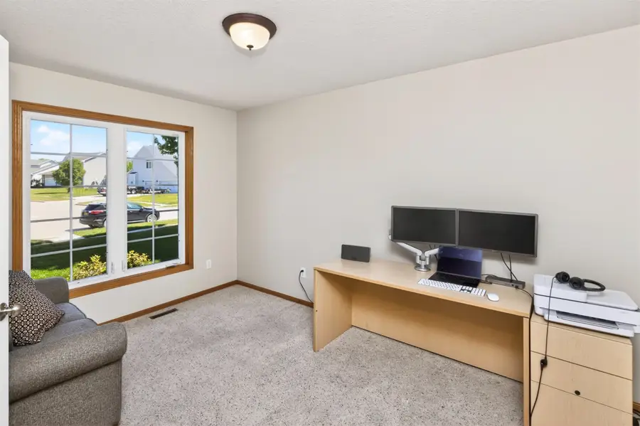909 NE 16th Street, Ankeny, IA 50021 - #3
