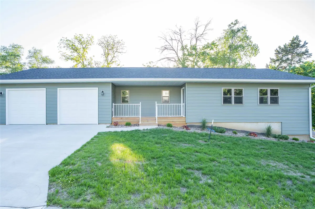 201 N 10th Street, Guthrie Center, IA 50115 - #1