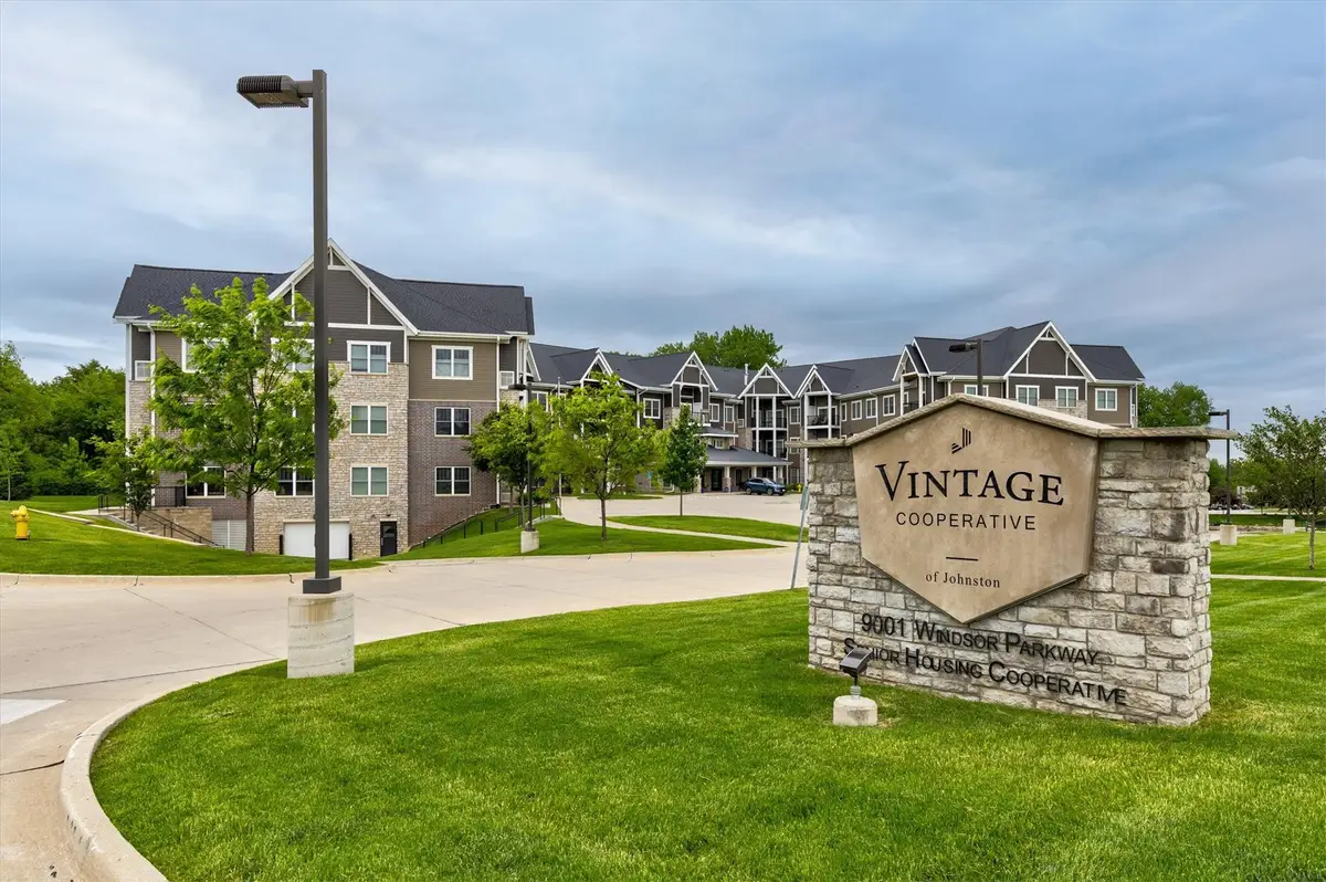 9001 Windsor Parkway #313, Johnston, IA 50131 - #1