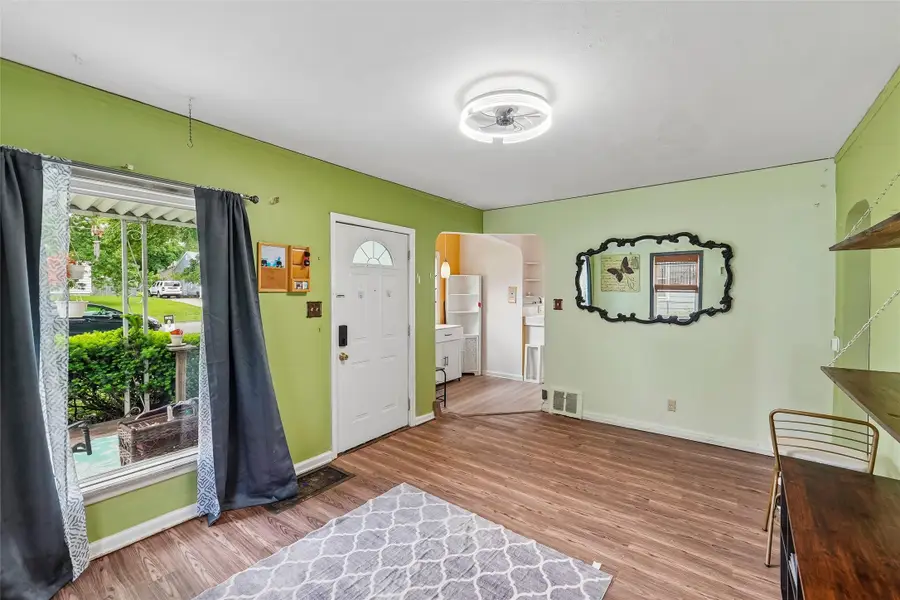 1538 56th Street, Des Moines, IA 50311 - #2
