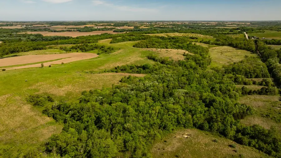 000 Utah Drive, Bussey, IA 50044 - #3
