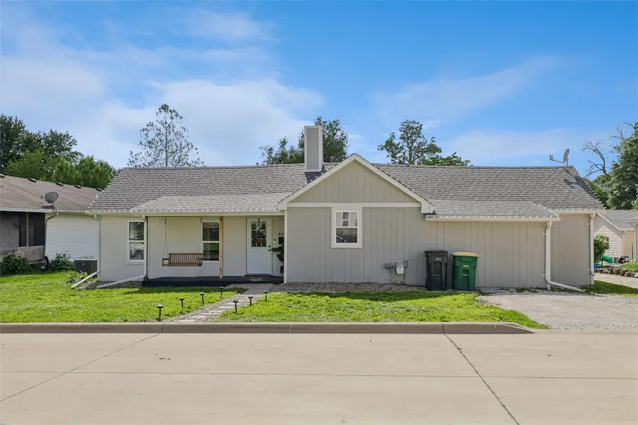 406 N 7th Street, Winterset, IA 50273 - #2