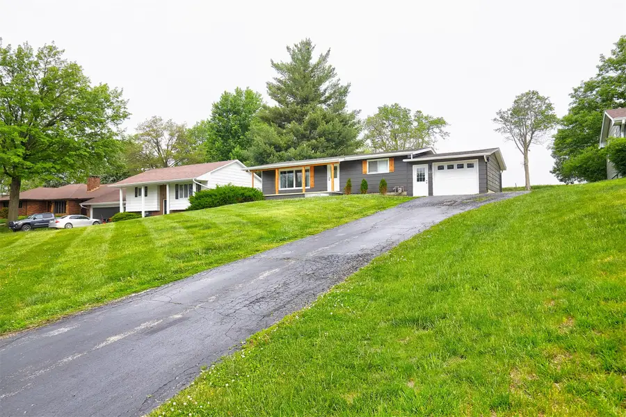 809 Oak Street, Guthrie Center, IA 50115 - #2