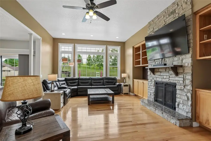 2115 NE 112th Street, Mitchellville, IA 50169 - #3
