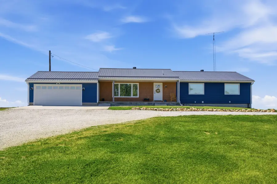 208 Main Street, Richland, IA 52585 - #2