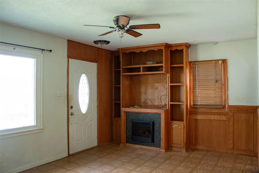 3516 27th Street, Des Moines, IA 50310 - #3