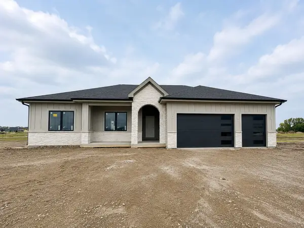1809 NE 24th Court, Ankeny, IA 50021