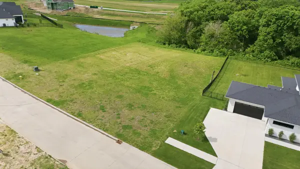 3779 SW Indigo Avenue, West Des Moines, IA 50266