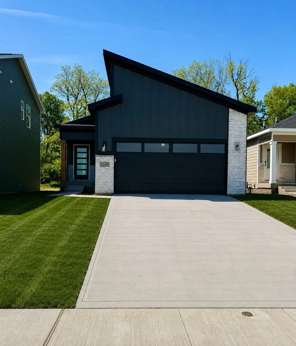 1044 NW Macarthur Lane, Waukee, IA 50263 - #1
