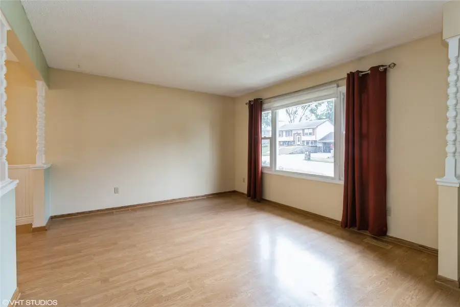 805 Parkview Lane, Carlisle, IA 50047 - #3