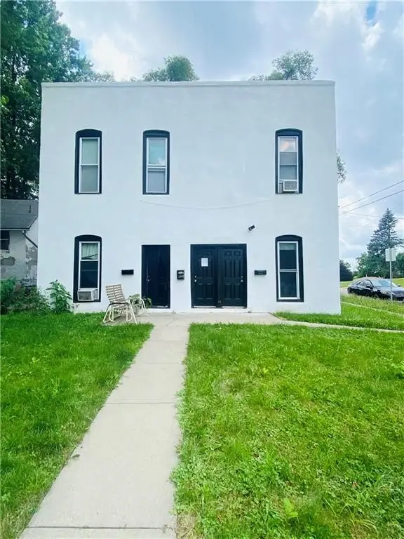 2400 SE 8th Street, Des Moines, IA 50315 - #2