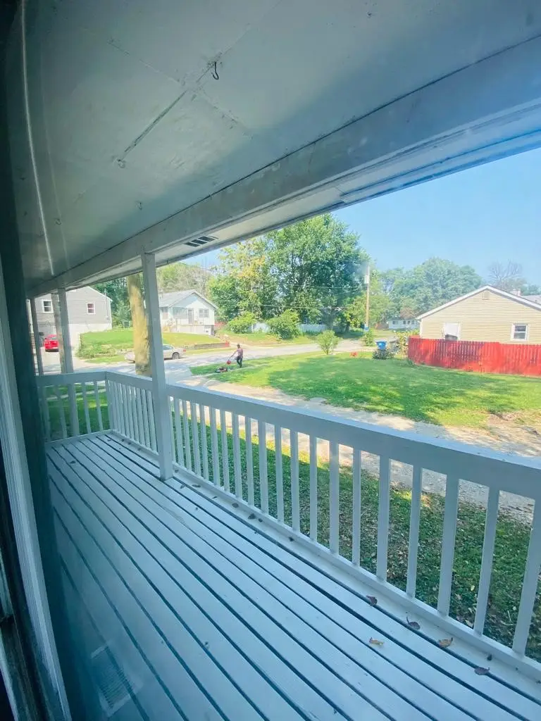 1927 22nd Street, Des Moines, IA 50310 - #3