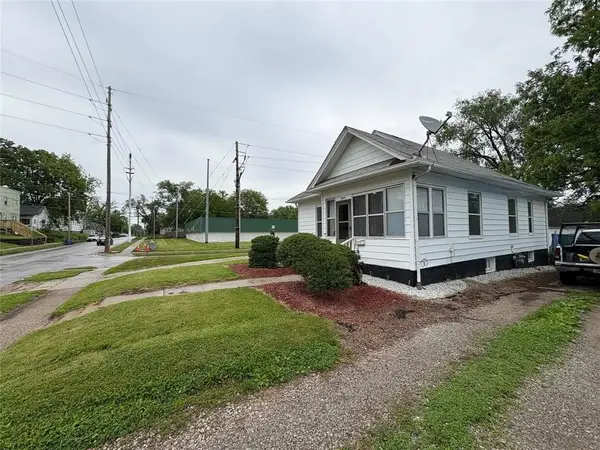1555 16th Street, Des Moines, IA 50314