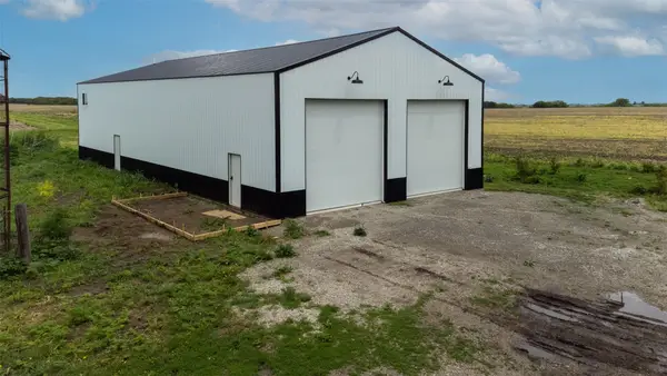 975 Utah Street, Columbia, IA 50057