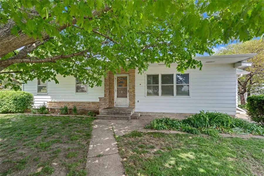 1740 Utopia Avenue, Yale, IA 50277 - #2