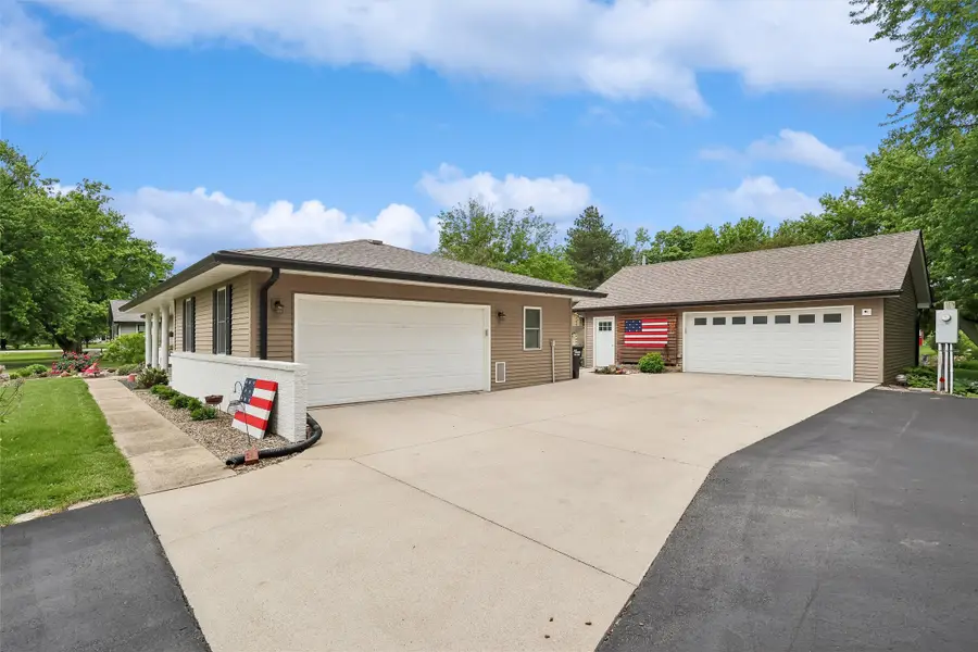 10633 NW 106th Avenue, Granger, IA 50109 - #3