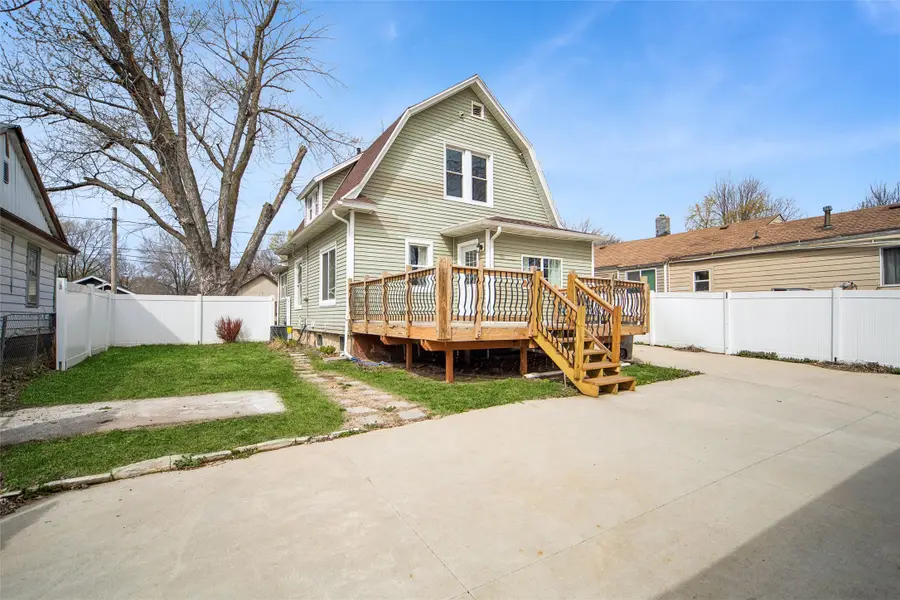 3821 8th Place, Des Moines, IA 50313 - #3