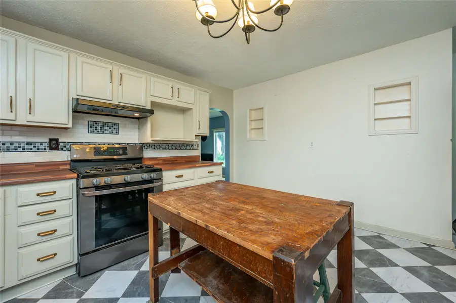 33499 Houston Trail, Earlham, IA 50072 - #3