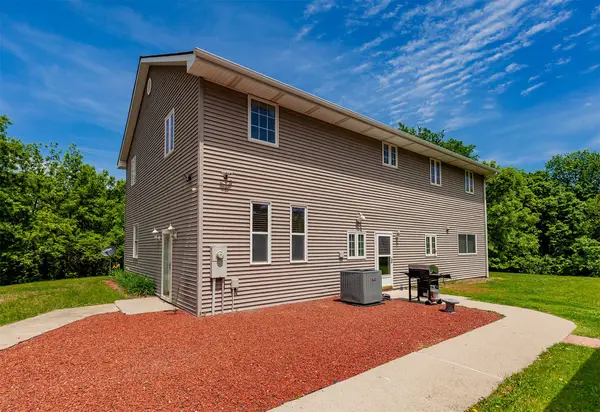 2500 Acorn Street, Norwalk, IA 50211
