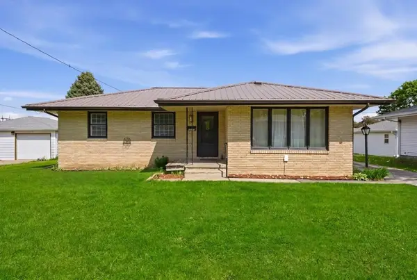 3207 E 26th Street, Des Moines, IA 50317